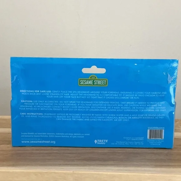 Sesame Street Blue Cookie Monster Headband- Great Fun For Your Spa Decor - Picture 3 of 5